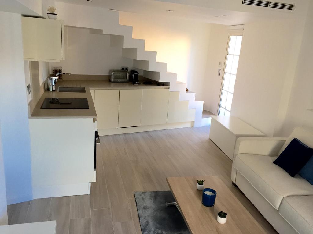 Duplex Citadelle Apartment Сен Тропе Стая снимка